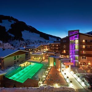 Alpinresort Valsaa - Sport & Spa